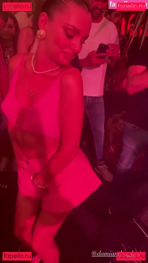 Alexandra Stan Onlyfans Photo Gallery 