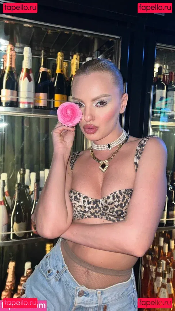 Alexandra Stan Onlyfans Photo Gallery 