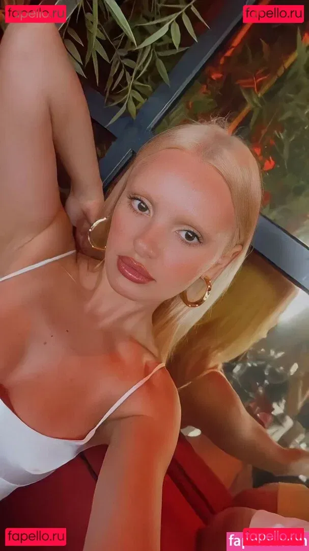 Alexandra Stan Onlyfans Photo Gallery 