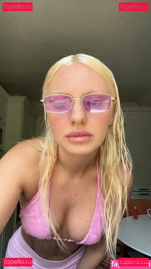 Alexandra Stan Onlyfans Photo Gallery 