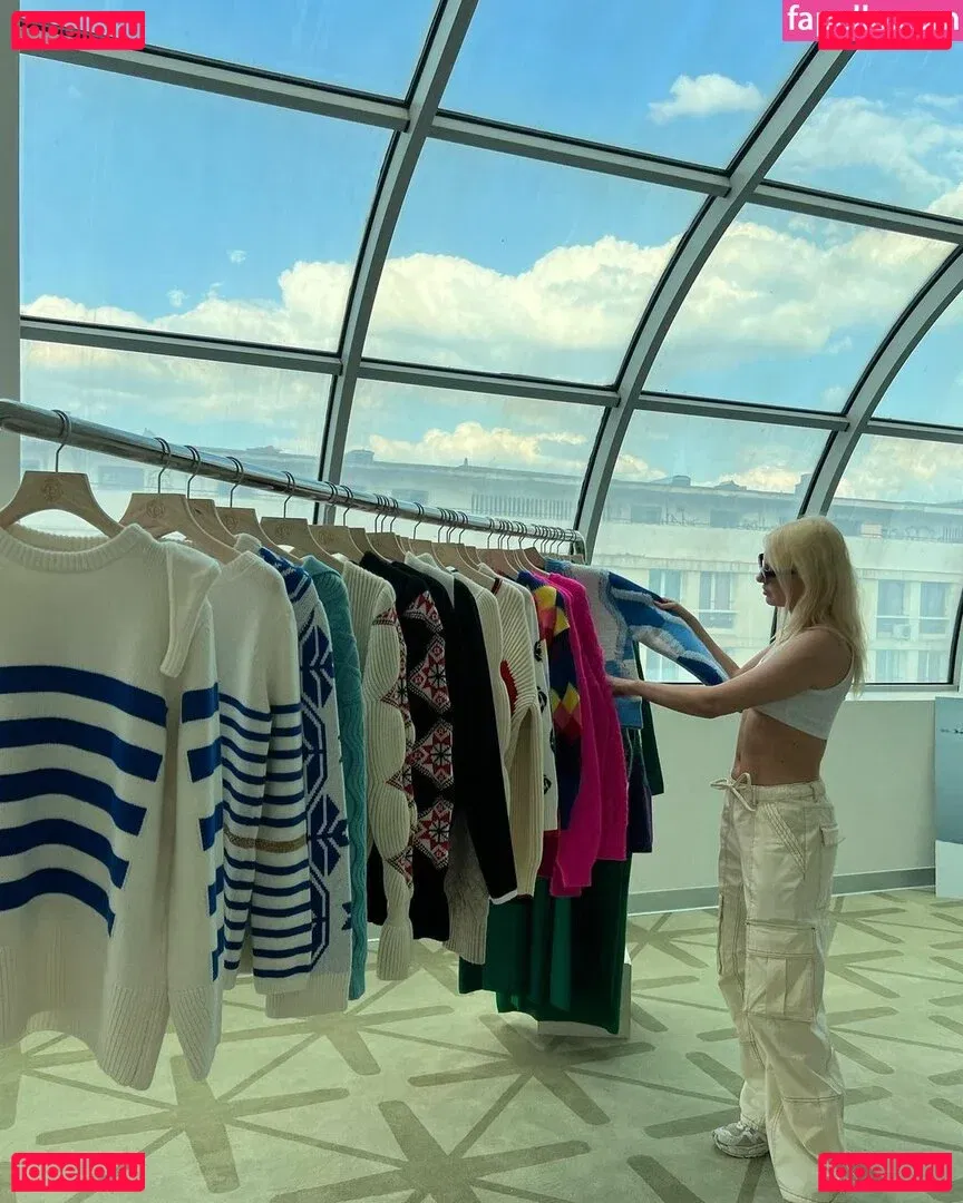 Alexandra Stan Onlyfans Photo Gallery 