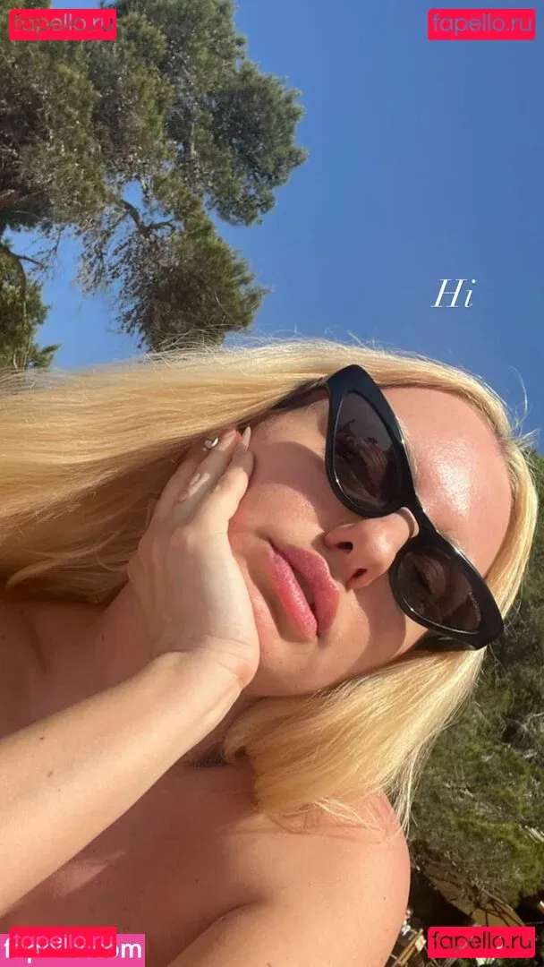 Alexandra Stan Onlyfans Photo Gallery 