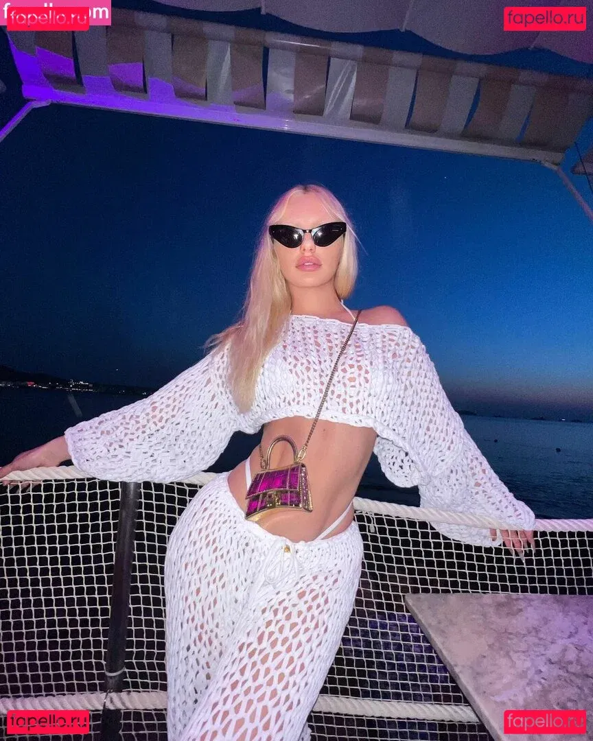 Alexandra Stan Onlyfans Photo Gallery 