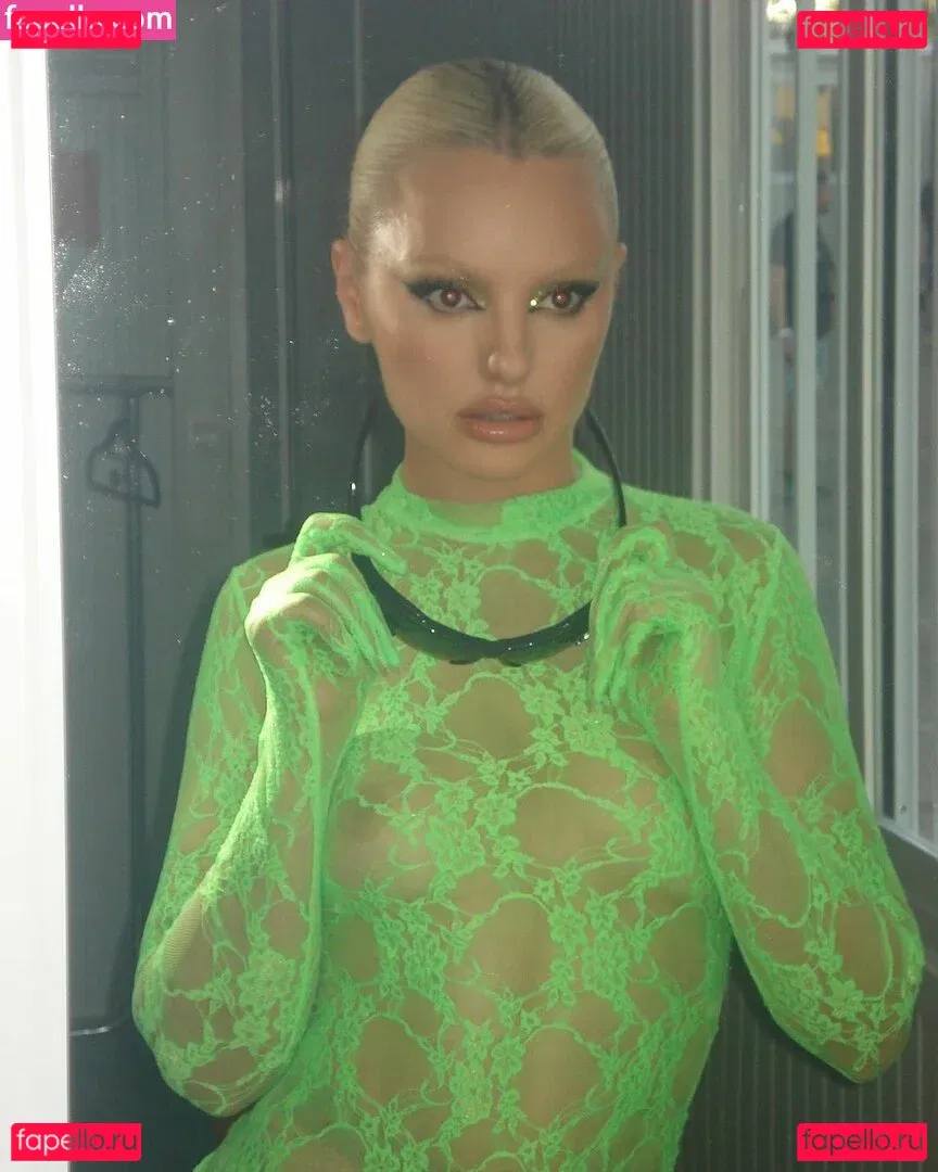 Alexandra Stan Onlyfans Photo Gallery 