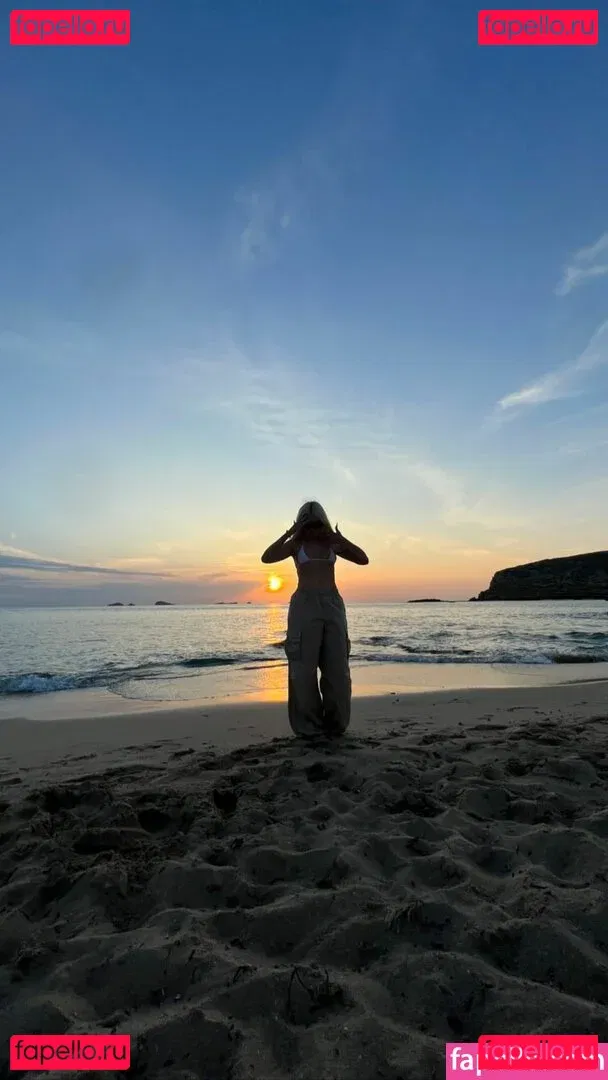 Alexandra Stan Onlyfans Photo Gallery 