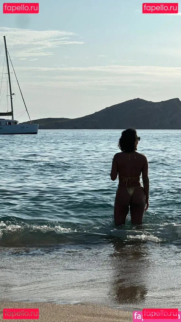 Alexandra Stan Onlyfans Photo Gallery 