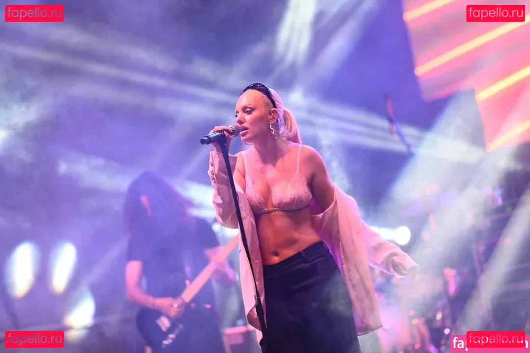 Alexandra Stan Onlyfans Photo Gallery 