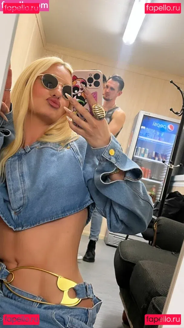 Alexandra Stan Onlyfans Photo Gallery 