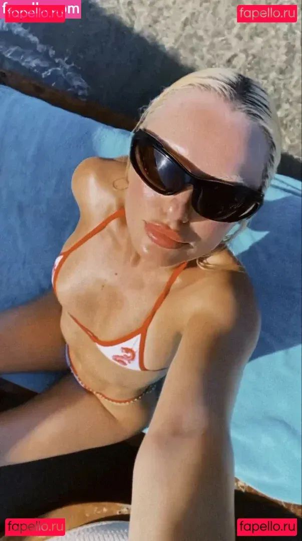 Alexandra Stan Onlyfans Photo Gallery 