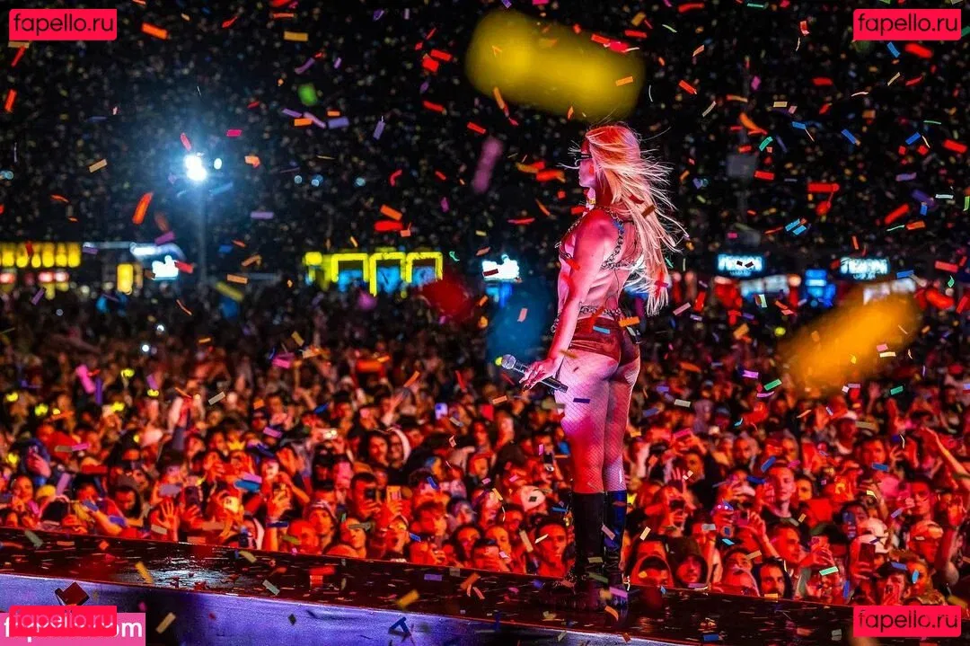 Alexandra Stan Onlyfans Photo Gallery 