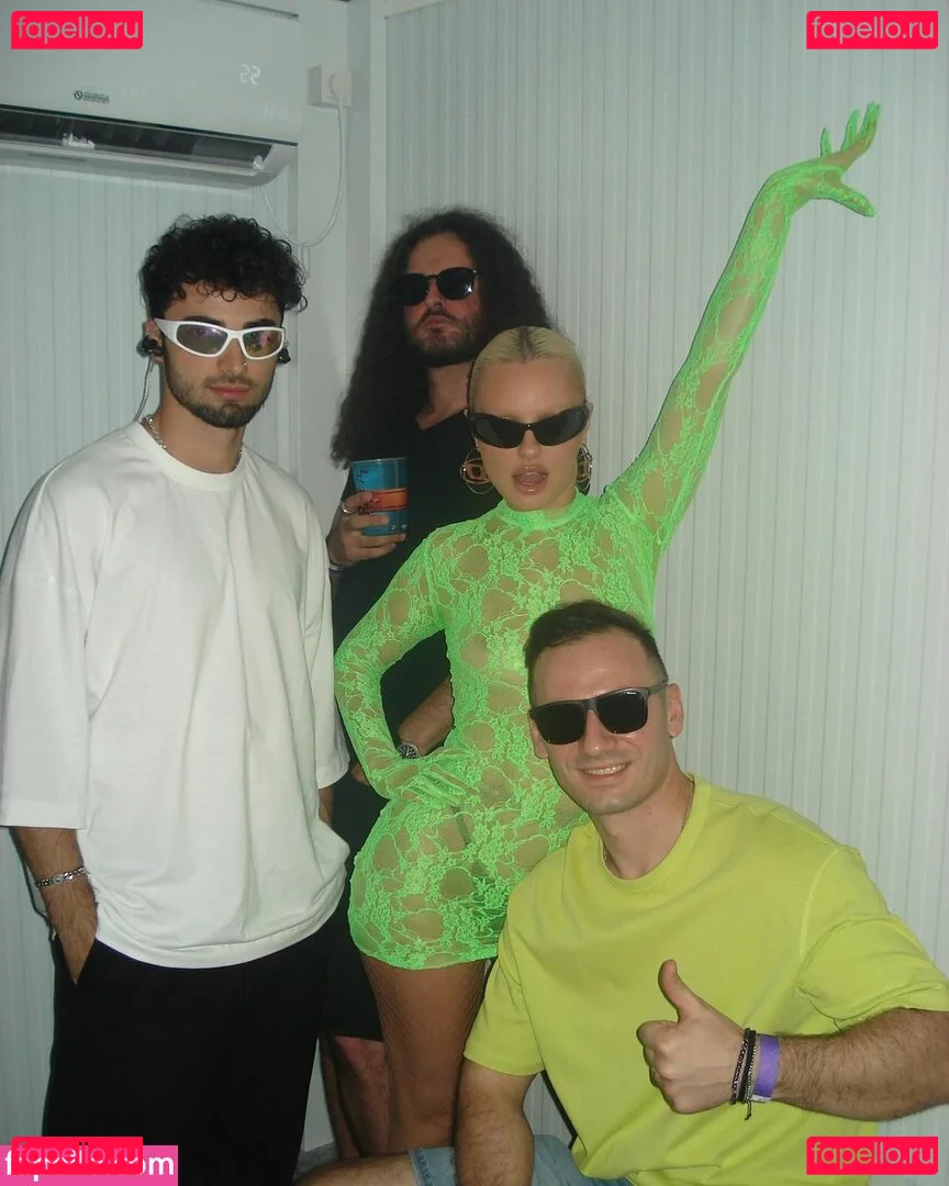 Alexandra Stan Onlyfans Photo Gallery 