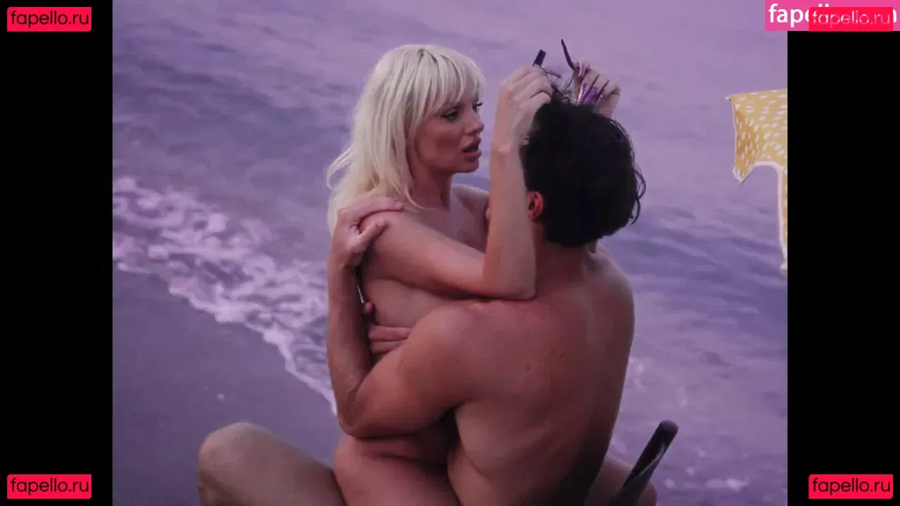 Alexandra Stan Onlyfans Photo Gallery 