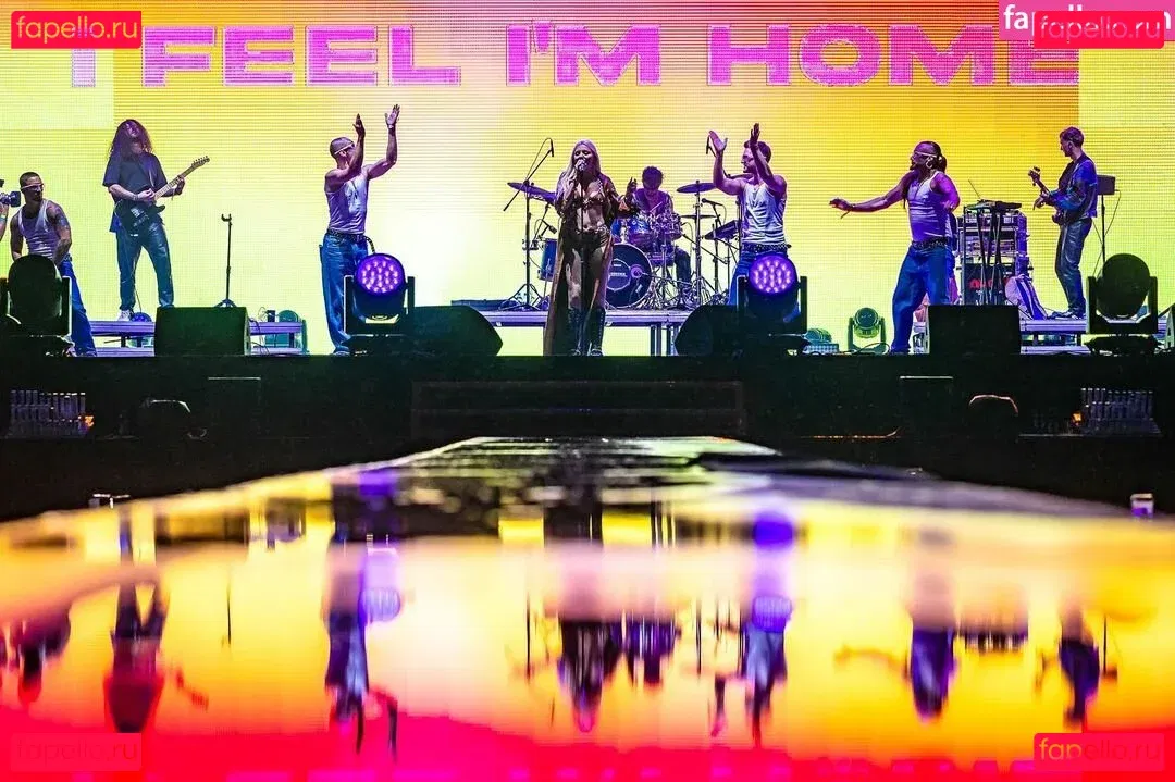 Alexandra Stan Onlyfans Photo Gallery 