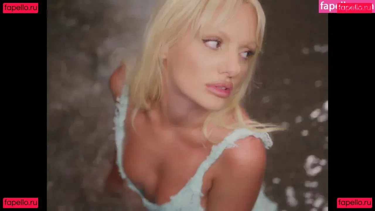 Alexandra Stan Onlyfans Photo Gallery 