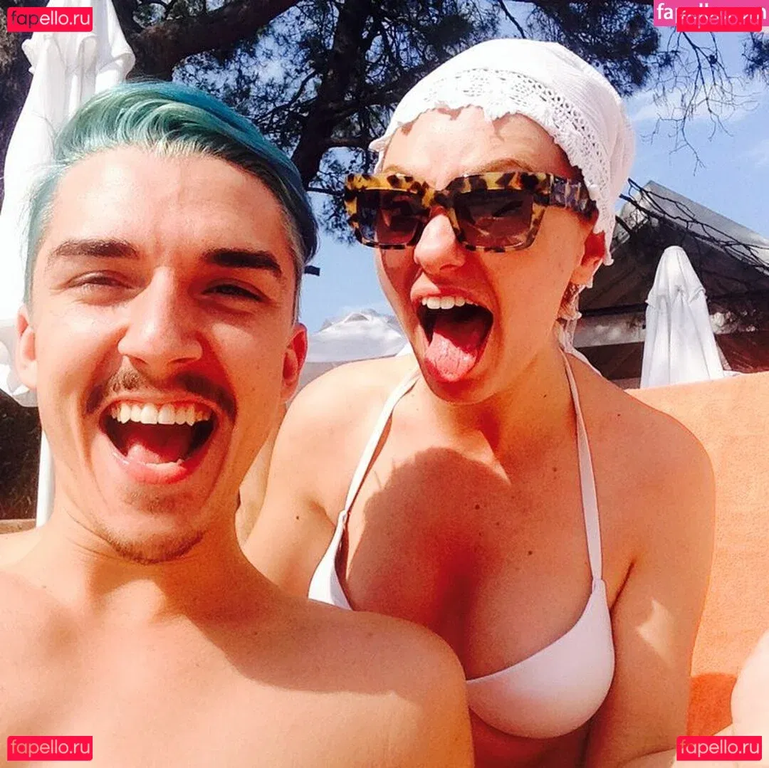 Alexandra Stan Onlyfans Photo Gallery 