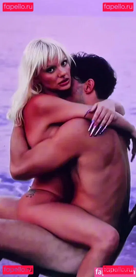 Alexandra Stan Onlyfans Photo Gallery 