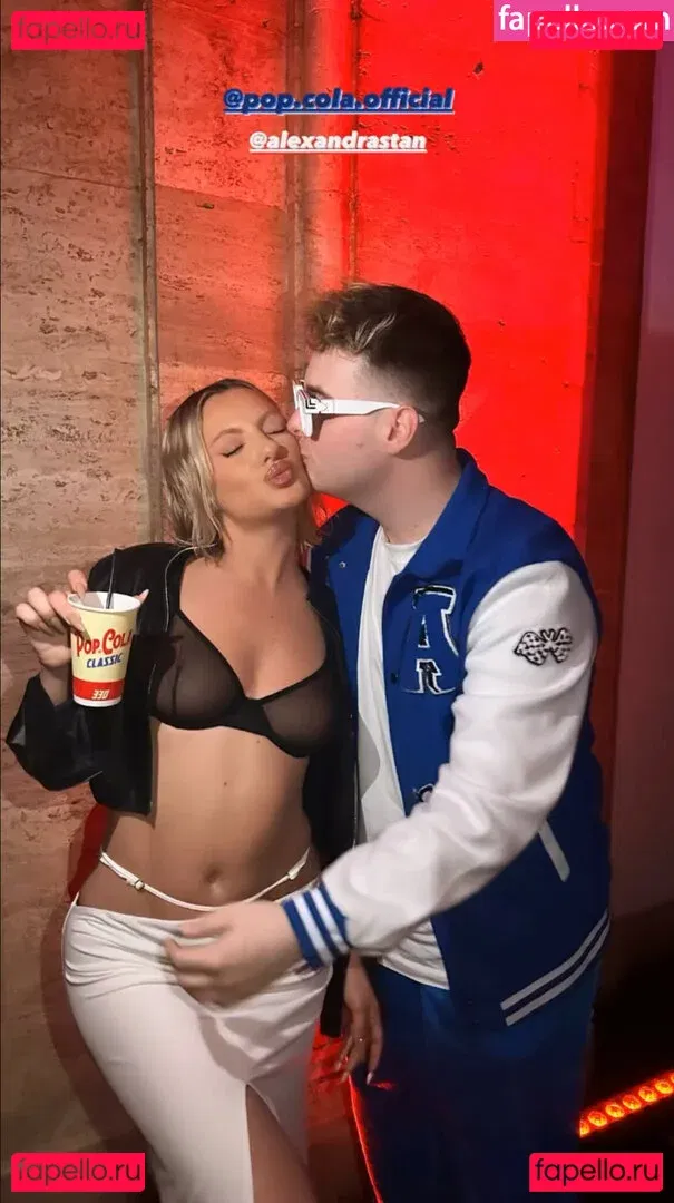 Alexandra Stan Onlyfans Photo Gallery 