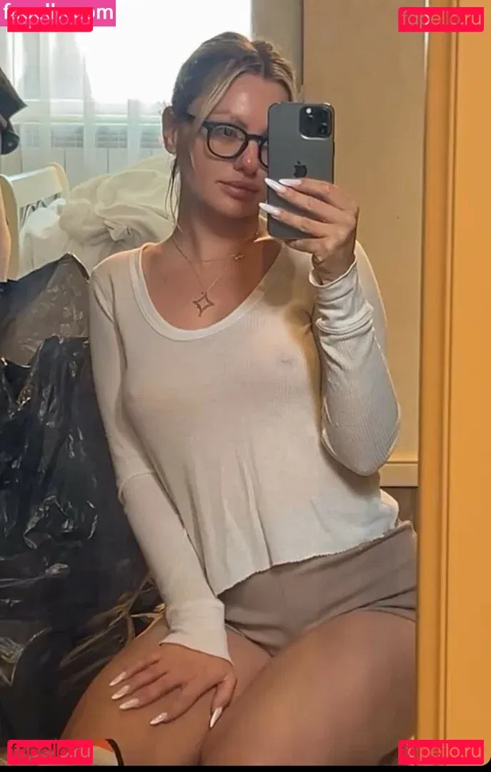 Alexandra Stan Onlyfans Photo Gallery 