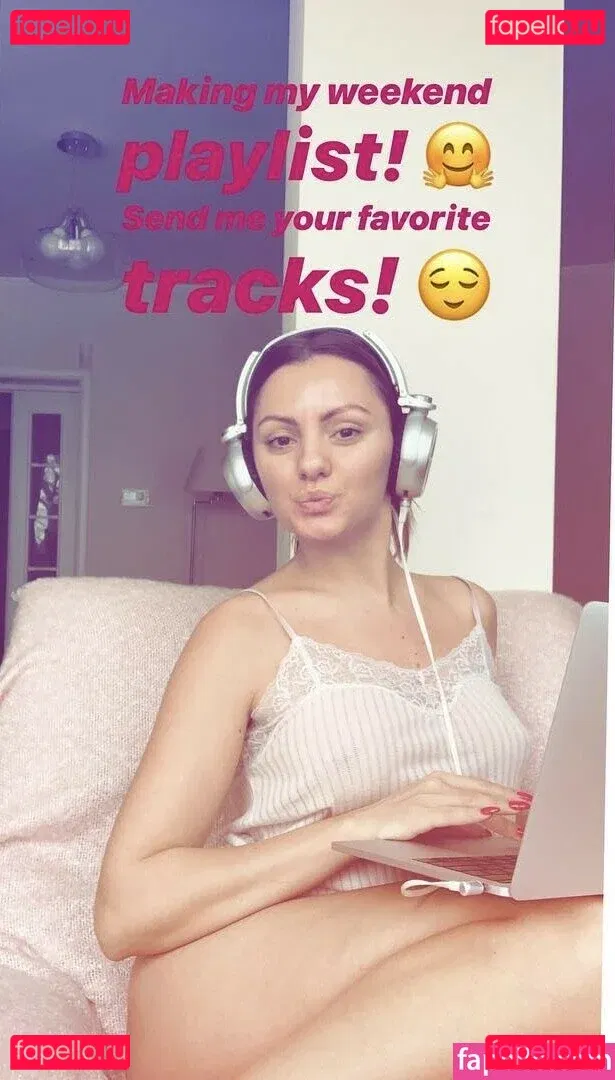 Alexandra Stan Onlyfans Photo Gallery 