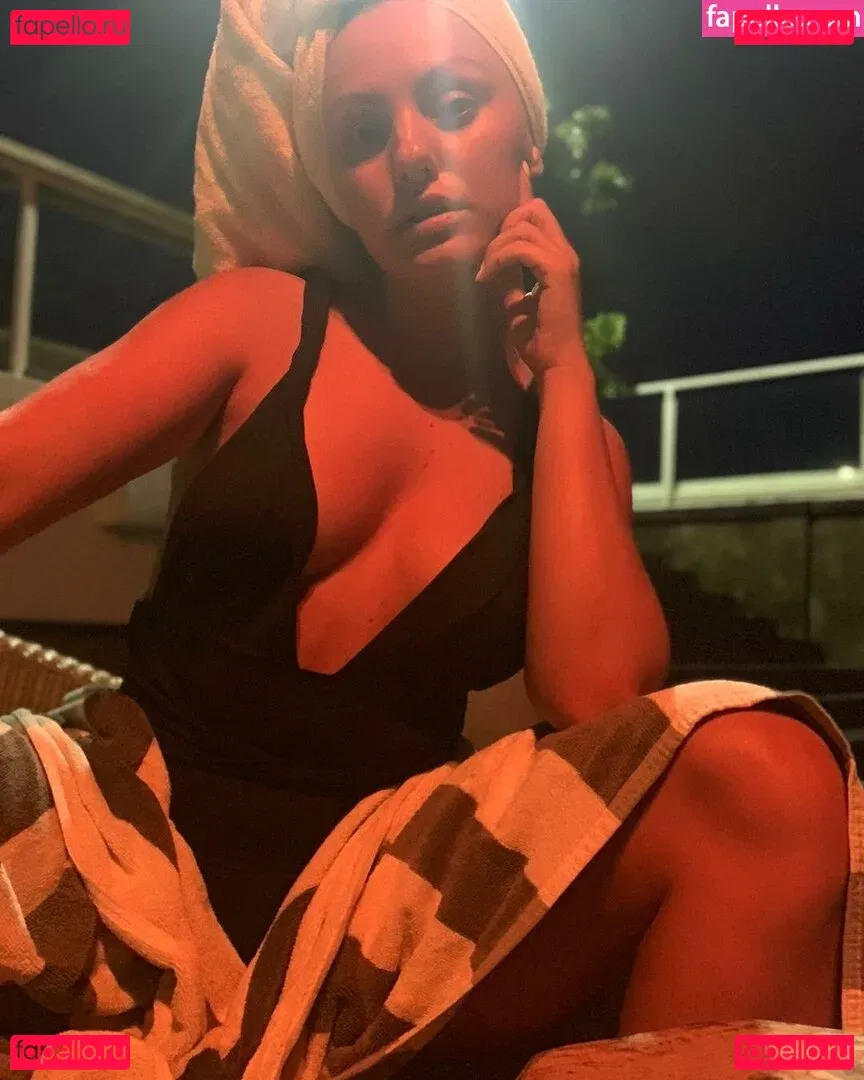 Alexandra Stan Onlyfans Photo Gallery 