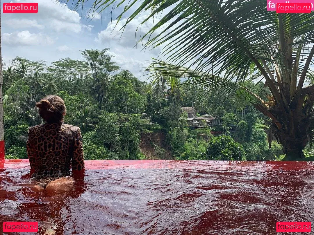 Alexandra Stan Onlyfans Photo Gallery 