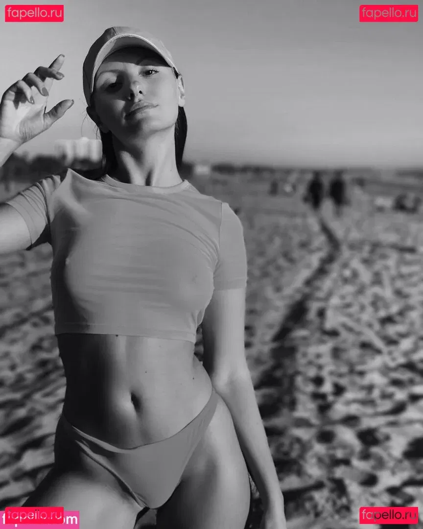 Alexandra Stan Onlyfans Photo Gallery 