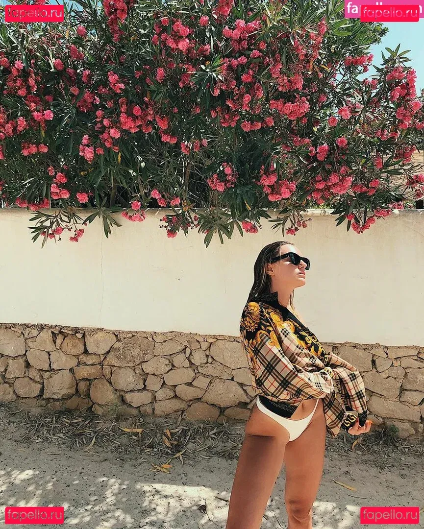 Alexandra Stan Onlyfans Photo Gallery 