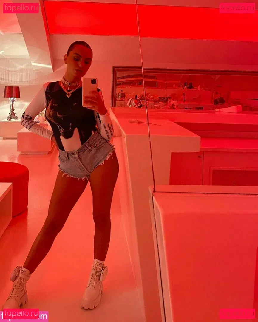 Alexandra Stan Onlyfans Photo Gallery 