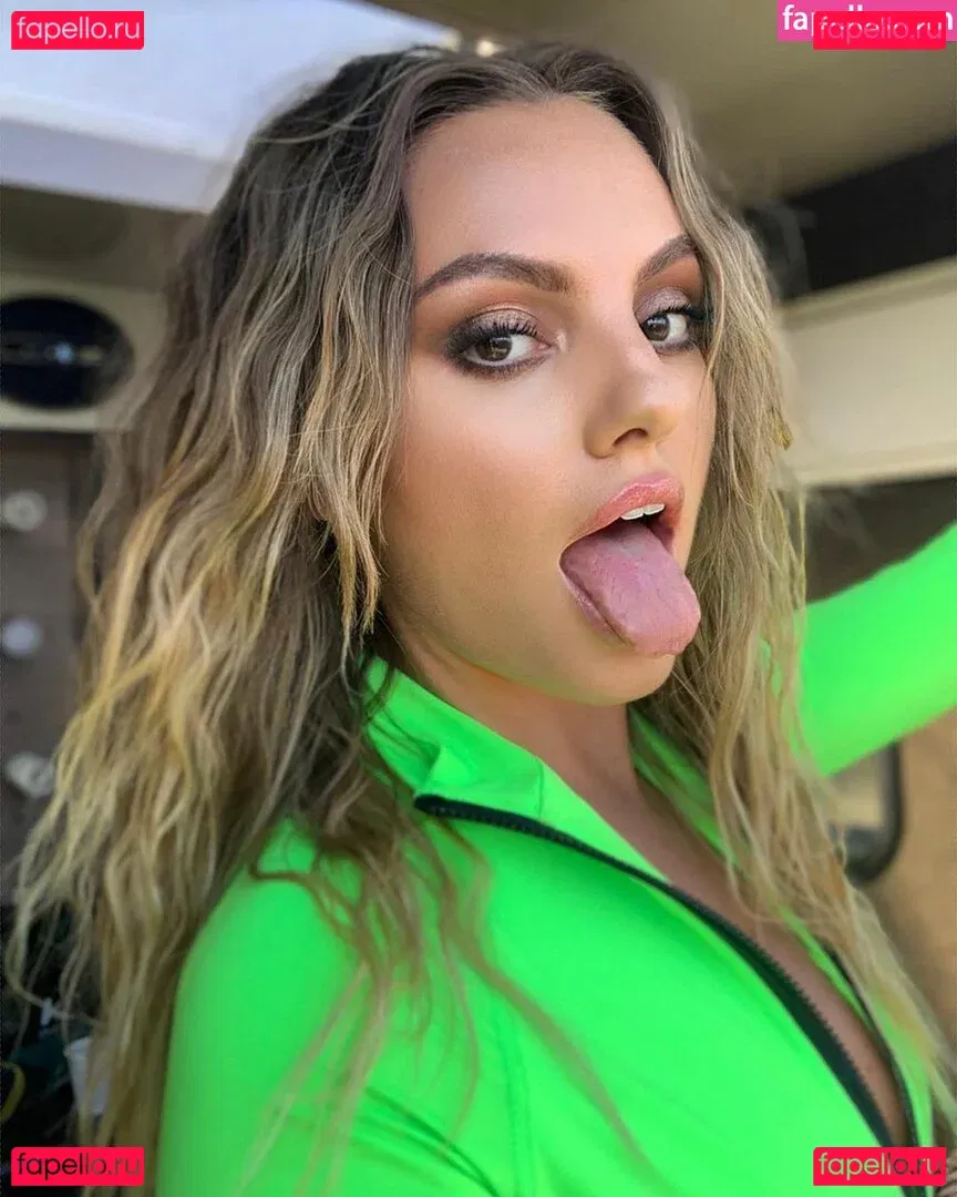 Alexandra Stan Onlyfans Photo Gallery 