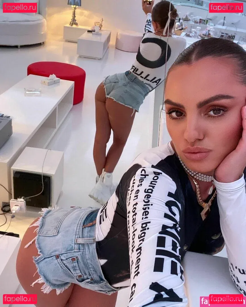 Alexandra Stan Onlyfans Photo Gallery 