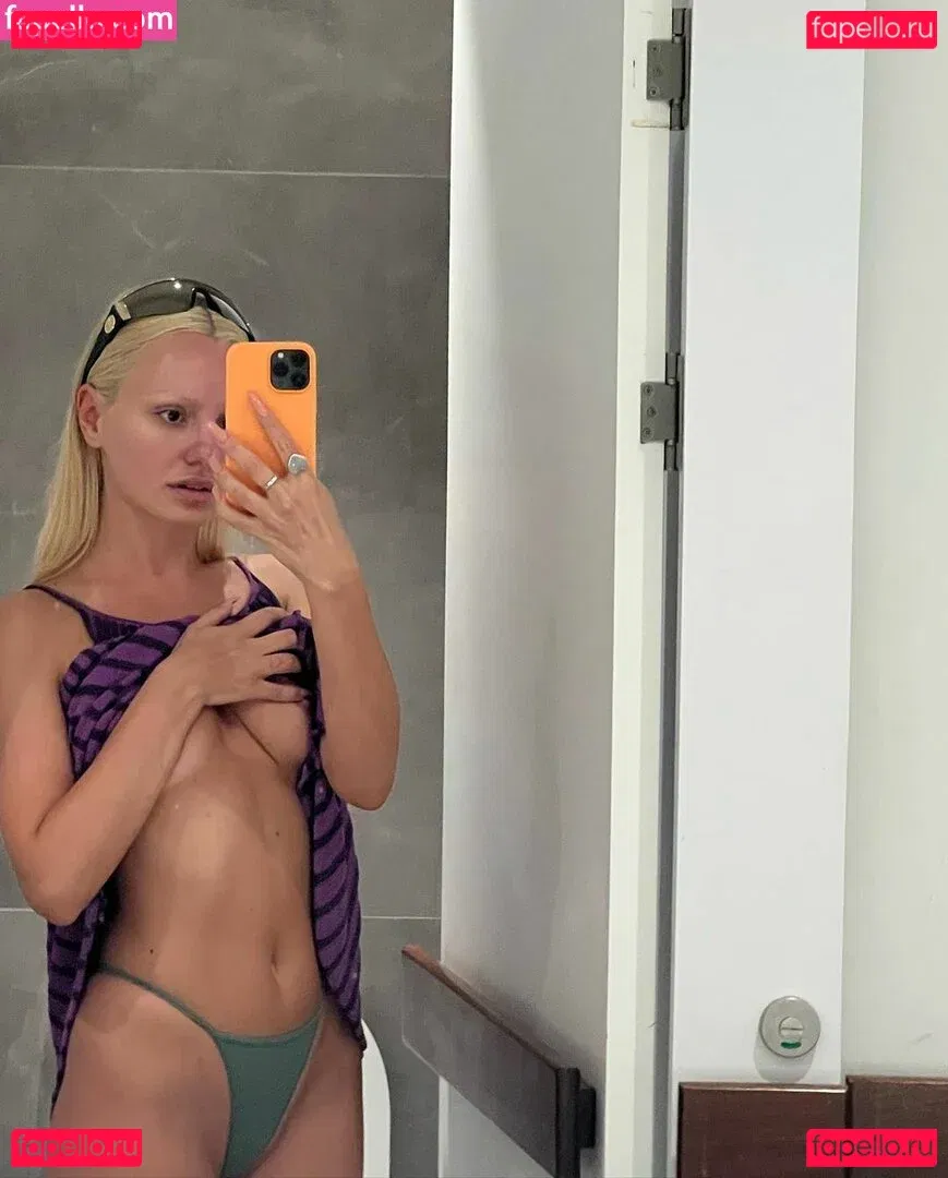 Alexandra Stan Onlyfans Photo Gallery 