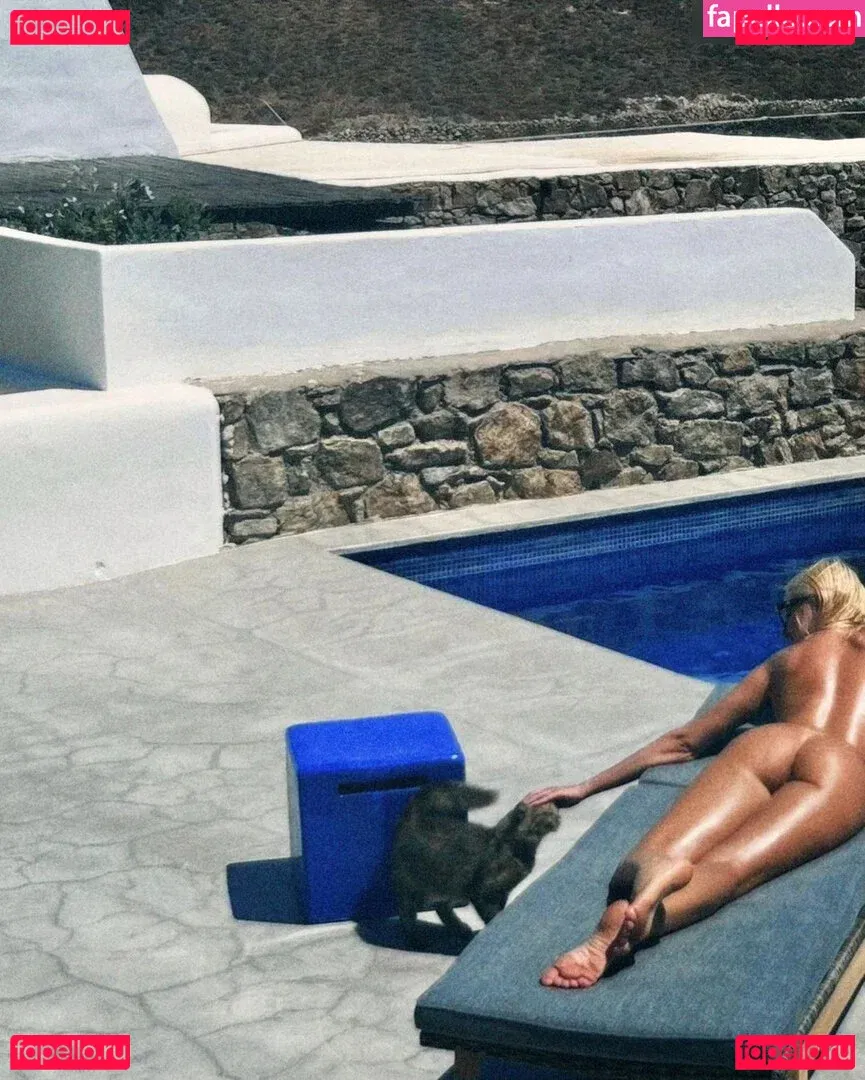 Alexandra Stan Onlyfans Photo Gallery 