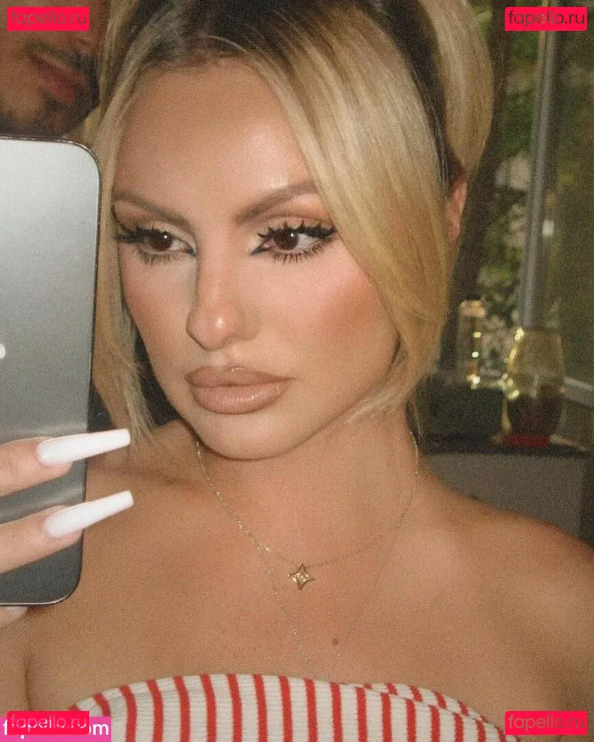 Alexandra Stan Onlyfans Photo Gallery 