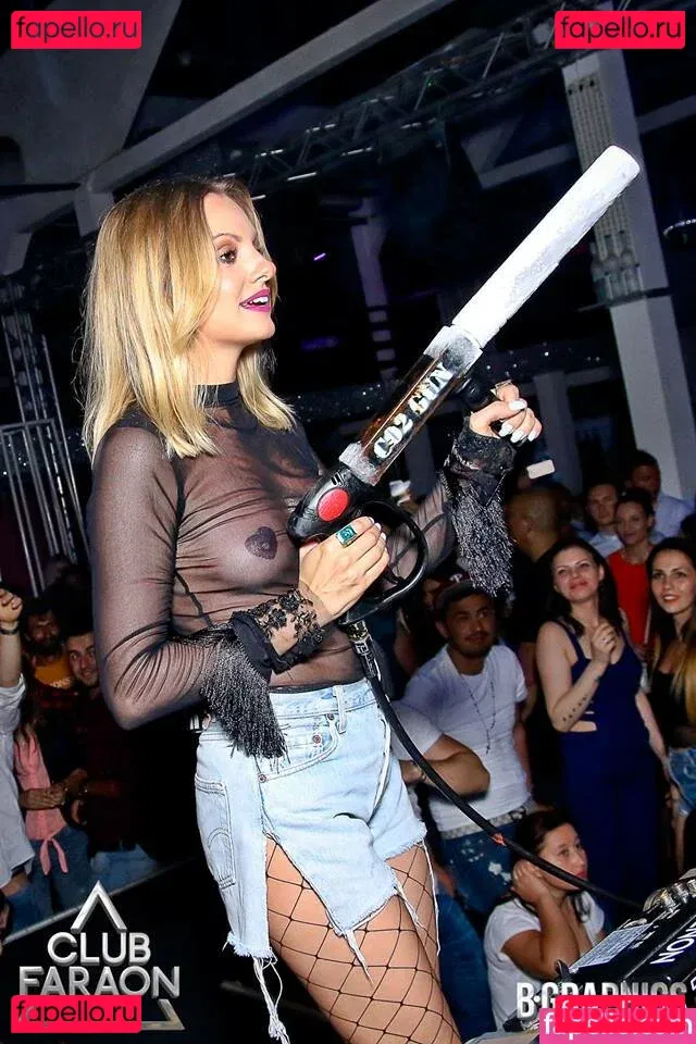 Alexandra Stan Onlyfans Photo Gallery 