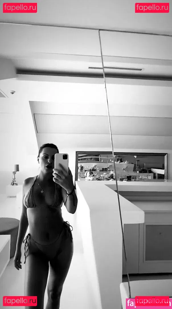 Alexandra Stan Onlyfans Photo Gallery 