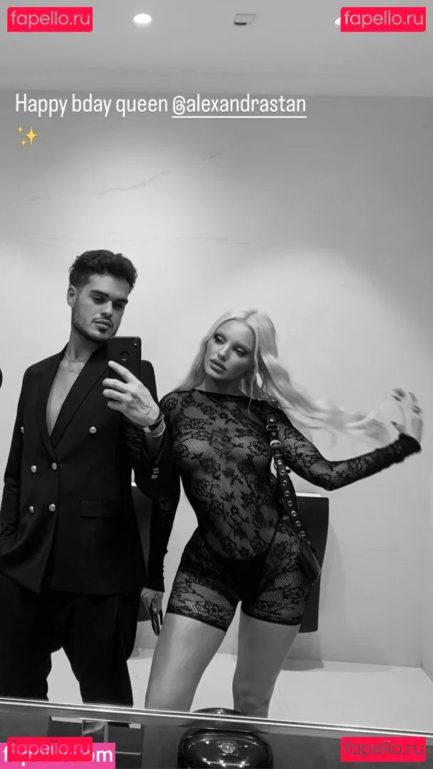 Alexandra Stan Onlyfans Photo Gallery 