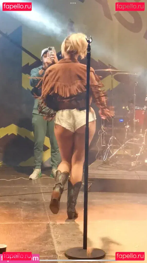 Alexandra Stan Onlyfans Photo Gallery 