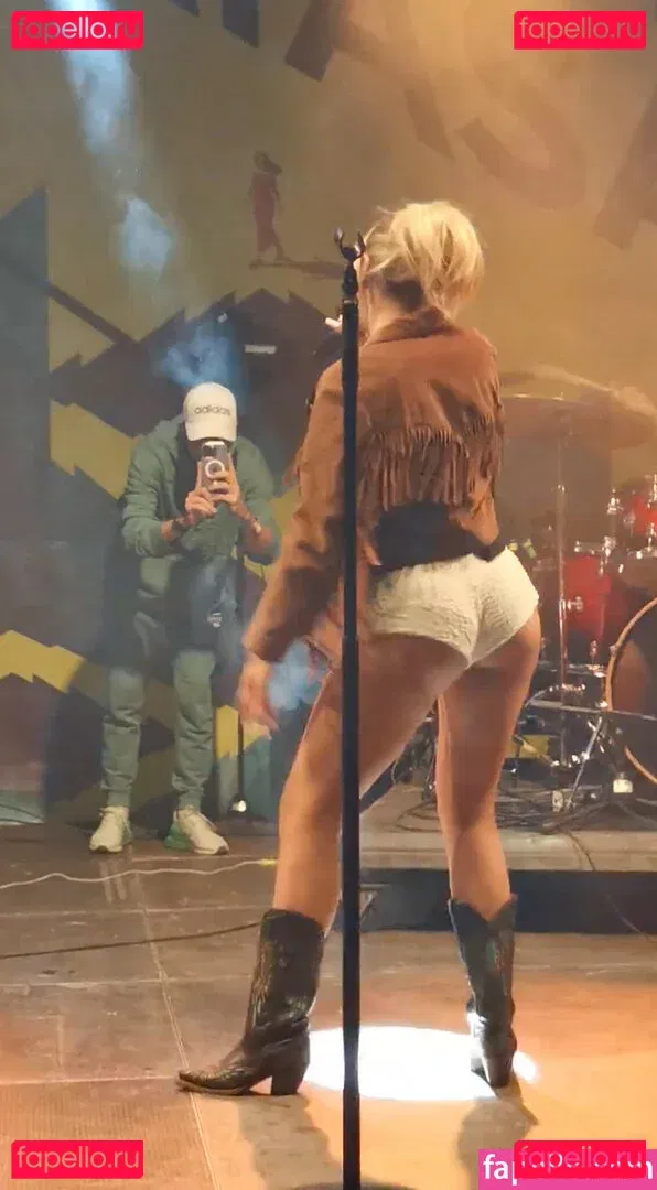 Alexandra Stan Onlyfans Photo Gallery 