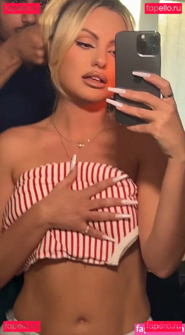 Alexandra Stan Onlyfans Photo Gallery 