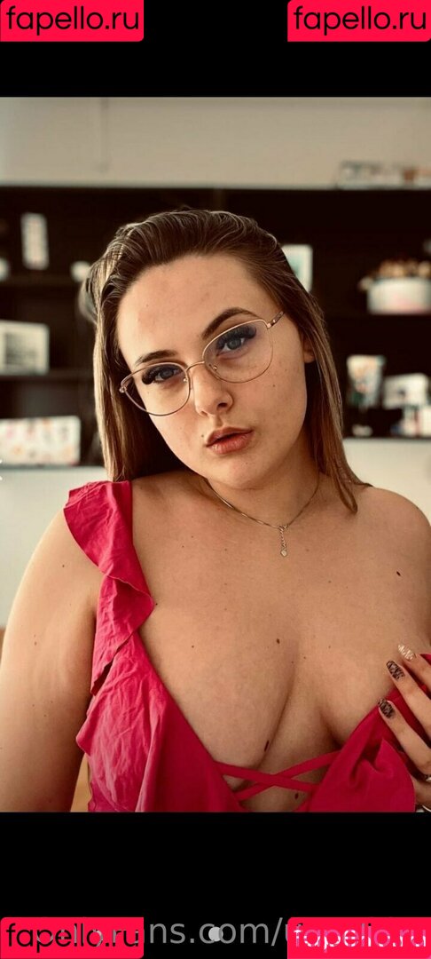 uma607 Onlyfans Photo Gallery 