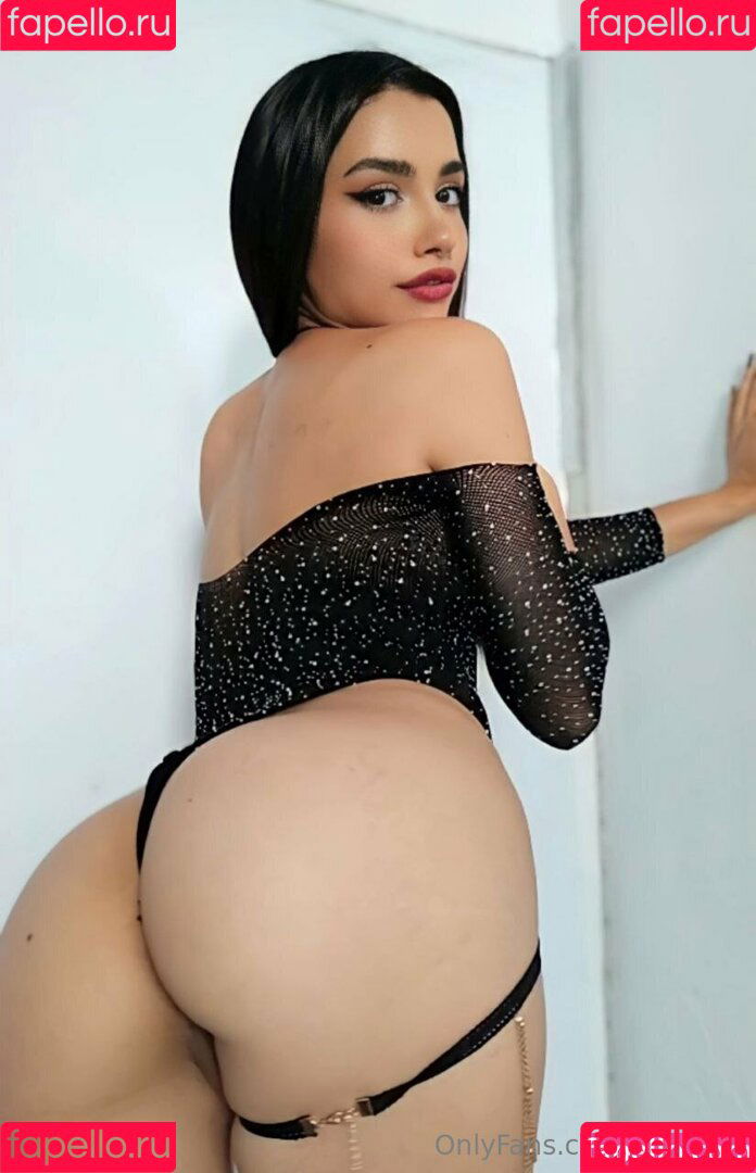 uma607 Onlyfans Photo Gallery 