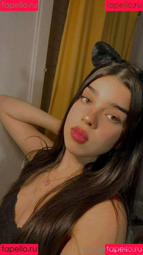 uma607 Onlyfans Photo Gallery 