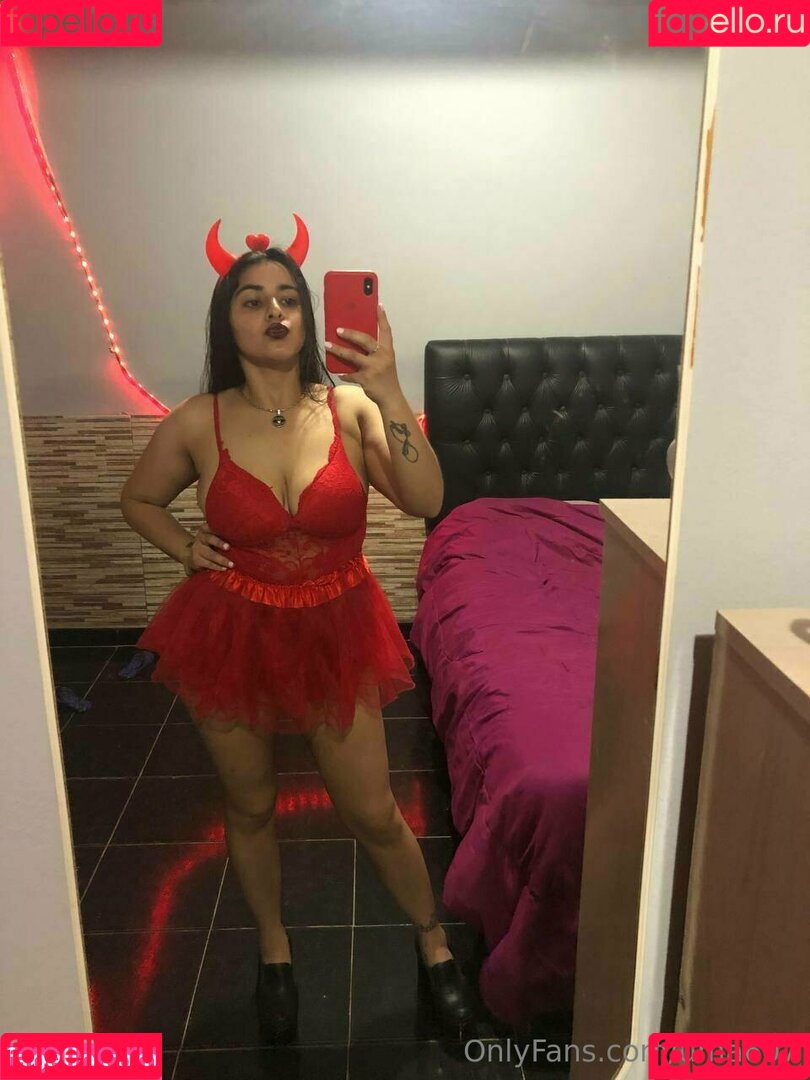 uma607 Onlyfans Photo Gallery 