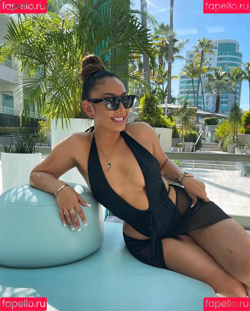 Kimberly Nguyen Onlyfans Photo Gallery 