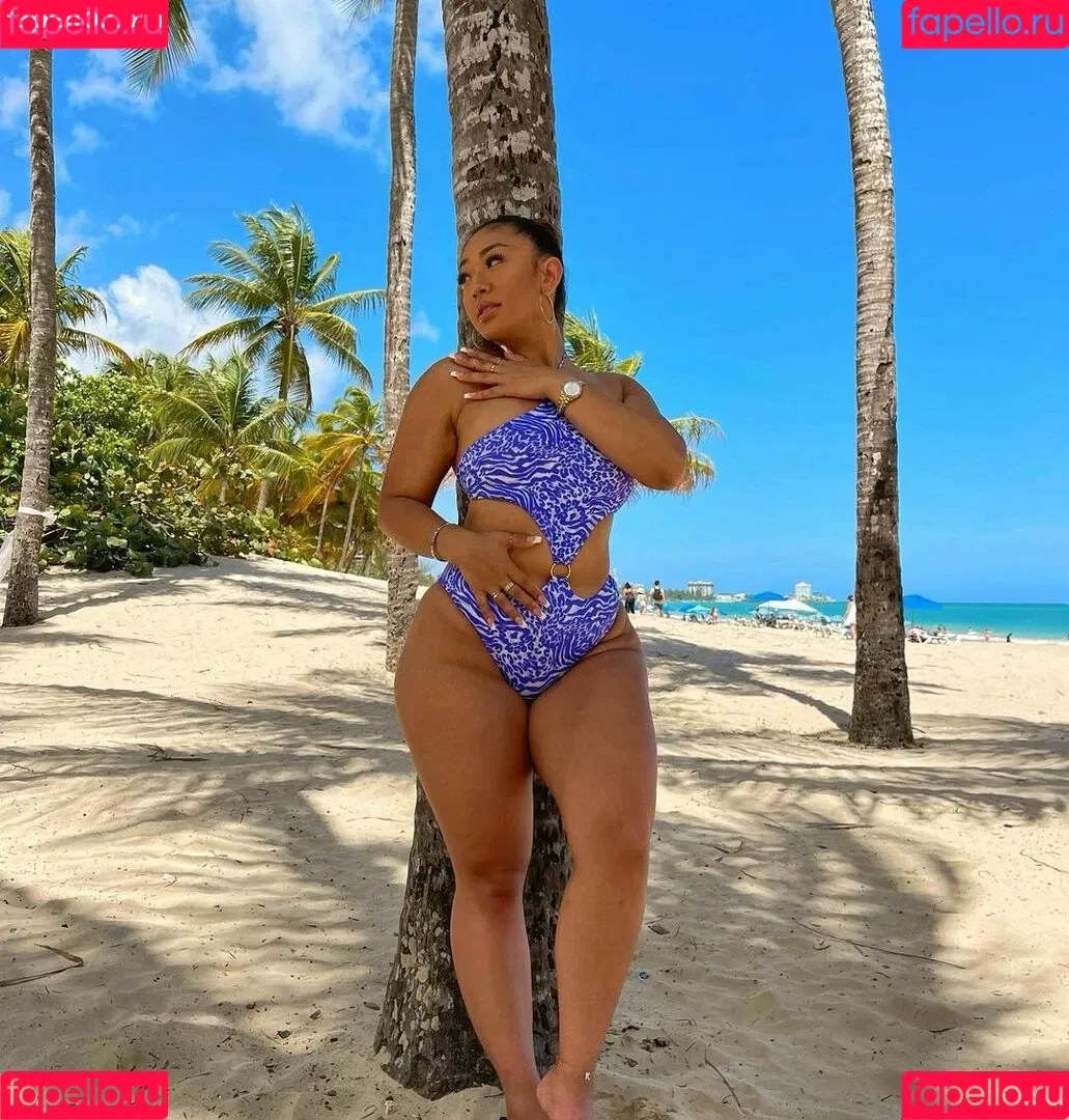 Kimberly Nguyen Onlyfans Photo Gallery 