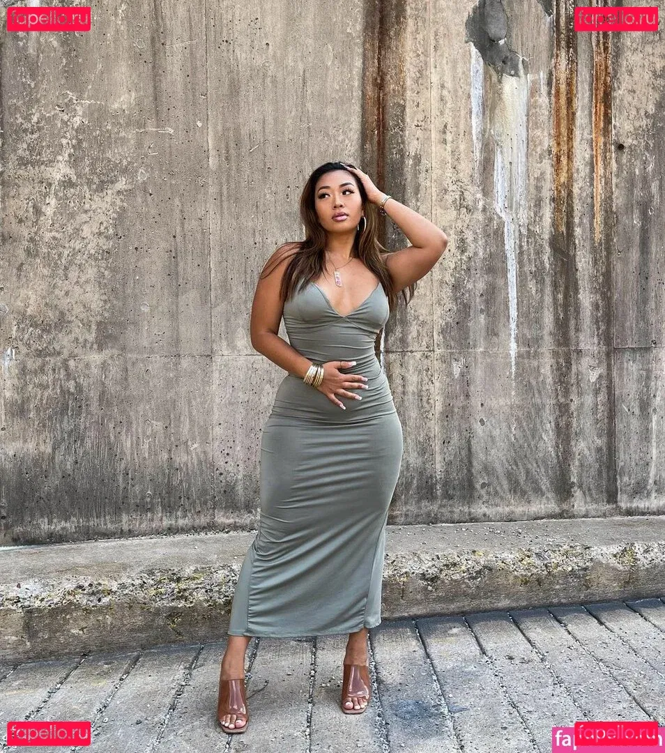 Kimberly Nguyen Onlyfans Photo Gallery 