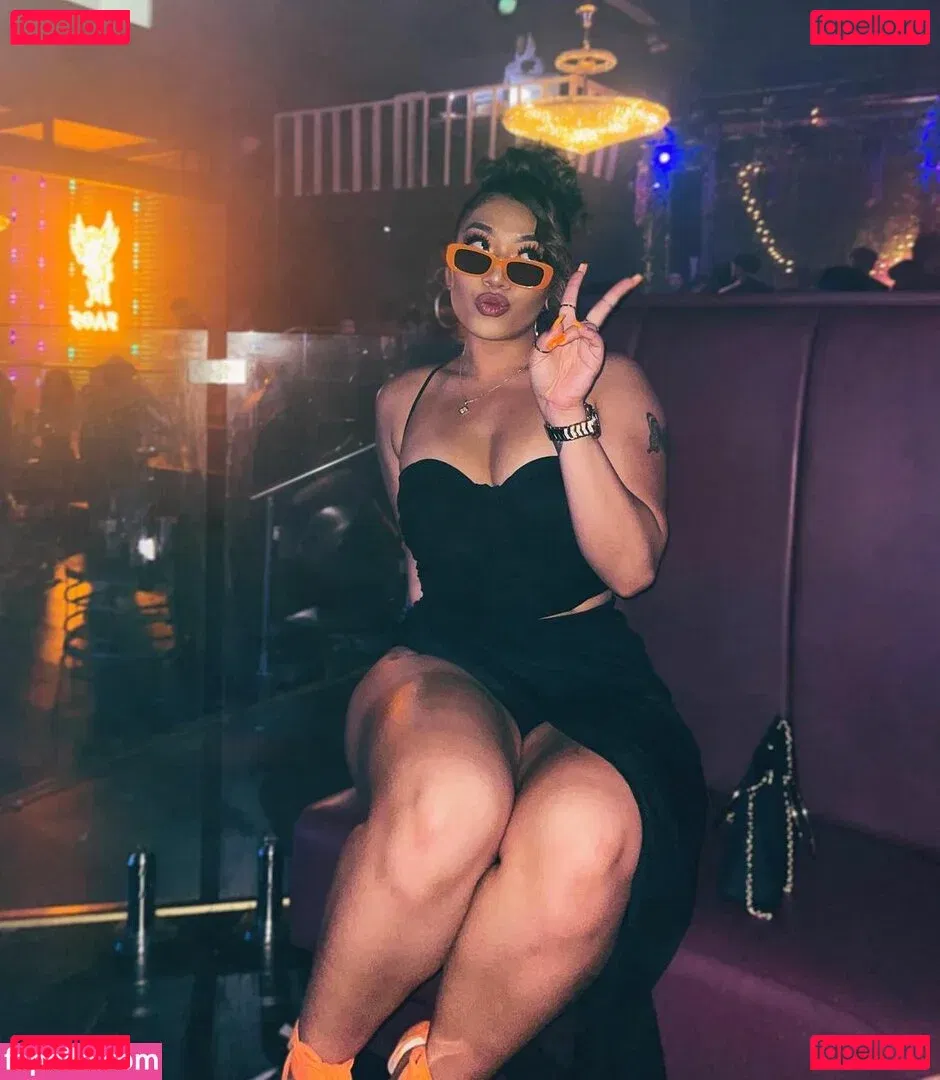 Kimberly Nguyen Onlyfans Photo Gallery 