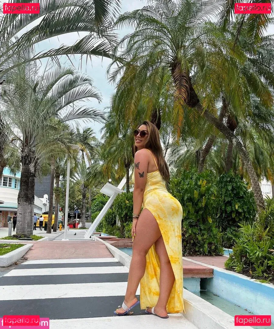 Kimberly Nguyen Onlyfans Photo Gallery 