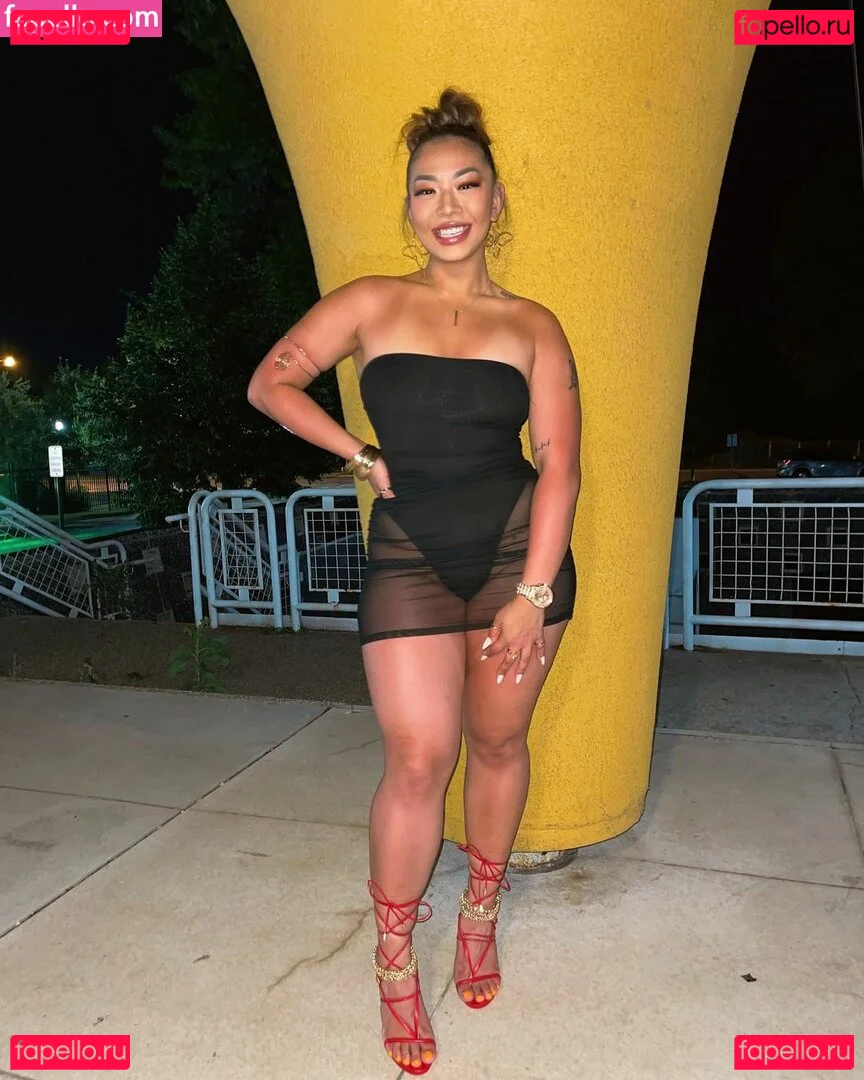 Kimberly Nguyen Onlyfans Photo Gallery 