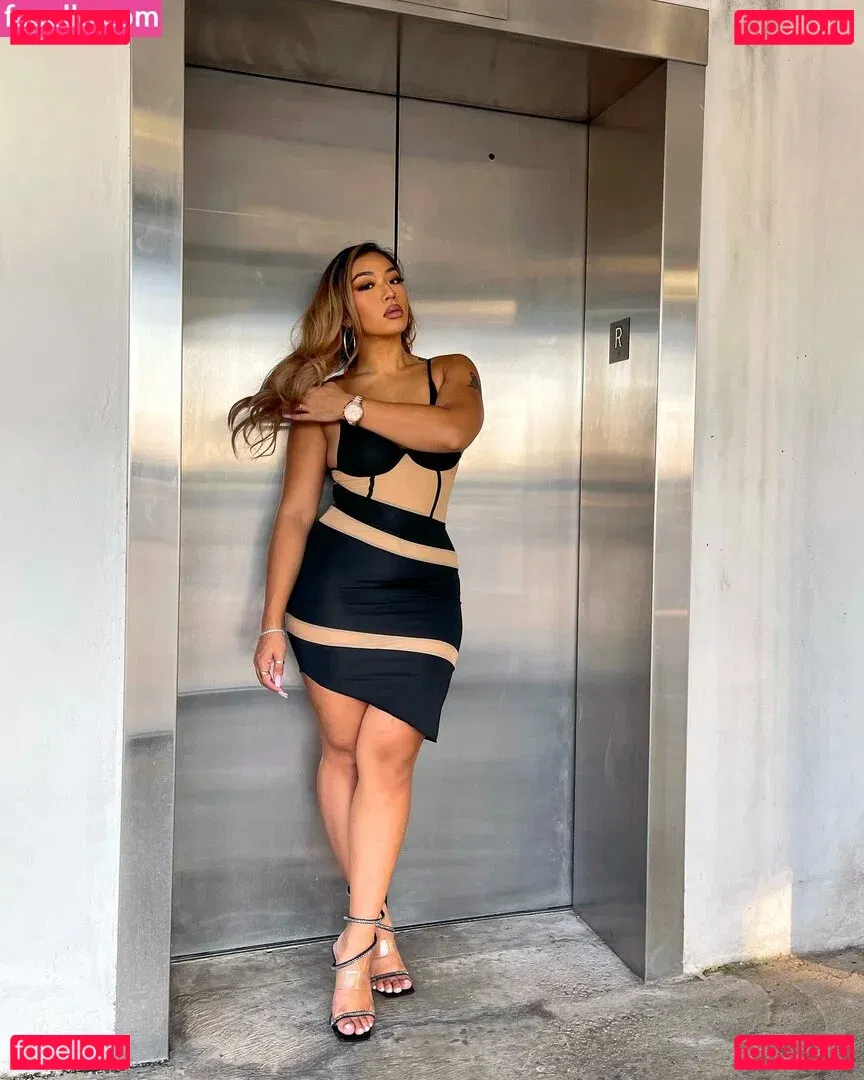 Kimberly Nguyen Onlyfans Photo Gallery 